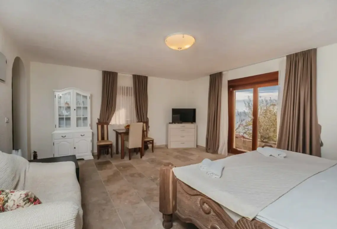 Pokój w hotelu Apartamenty Pietra Mare