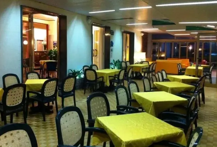 Restauracja i jedzenie w hotelu Arborea