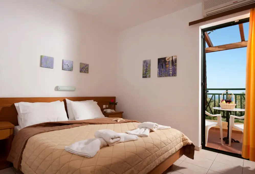Pokój w hotelu Asterias Village
