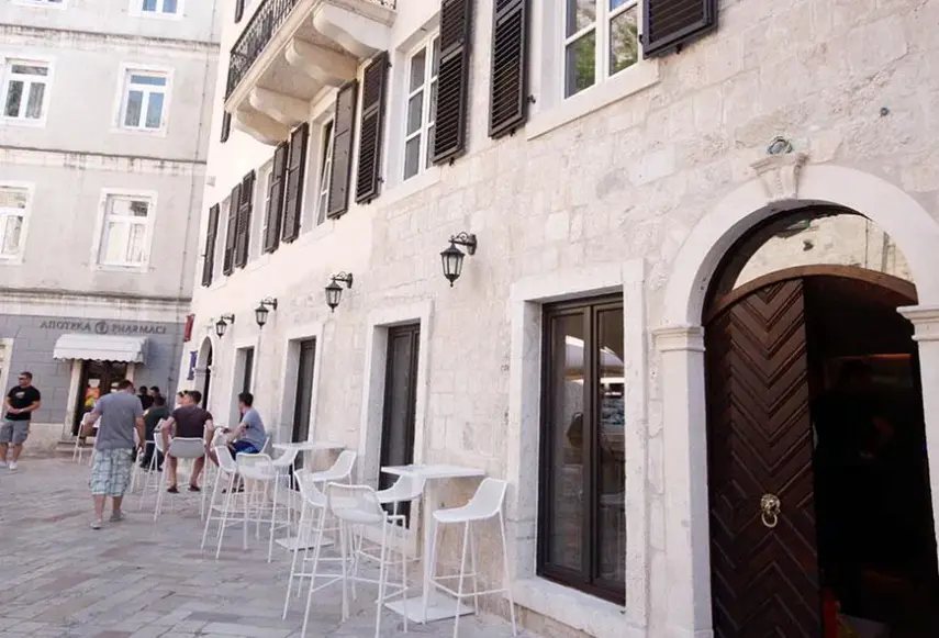 Obiekt hotelu Astoria (Budva)