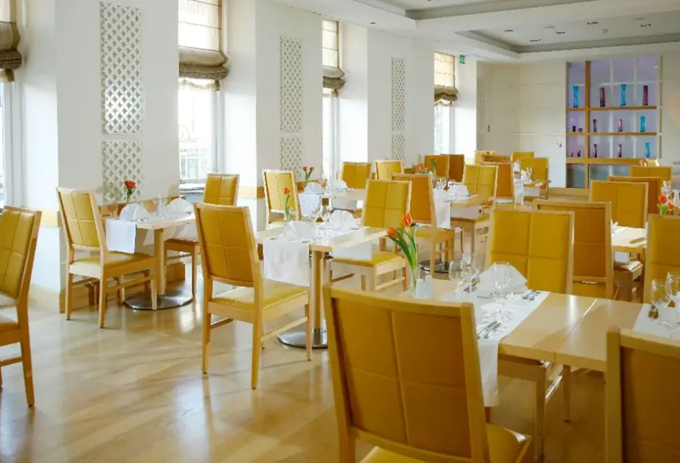 Restauracja i jedzenie w hotelu Astoria (Opatija)