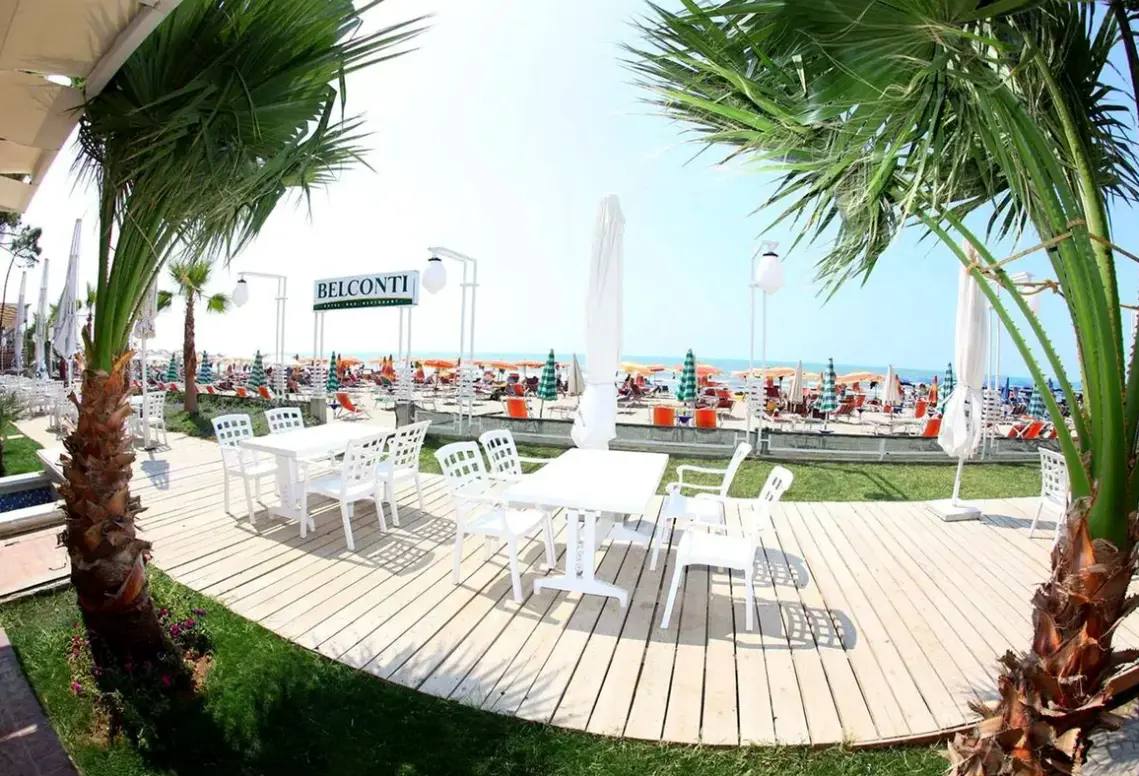 Plaża przy hotelu Bel Conti