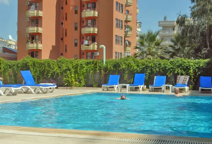 Basen w hotelu Best Alanya