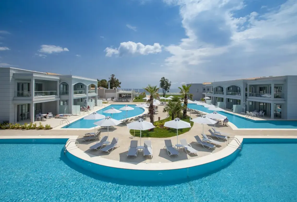 Basen w hotelu Blue Lagoon Princess