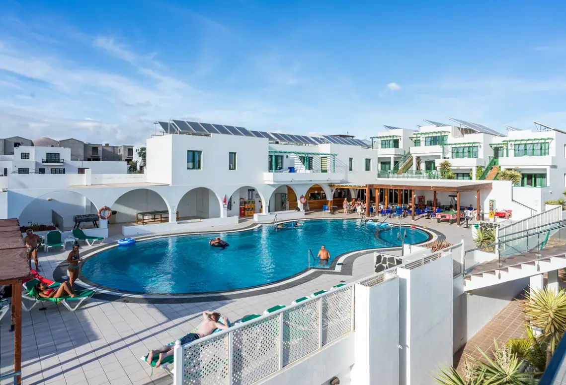 Basen w hotelu Blue Sea Los Fiscos