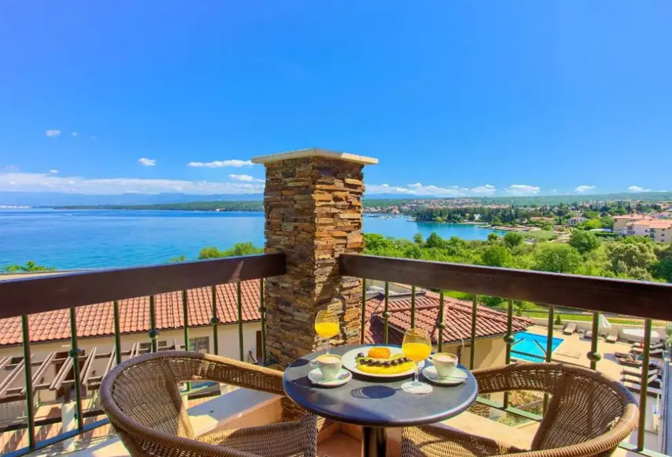 Widok z hotelu Blue Waves Resort