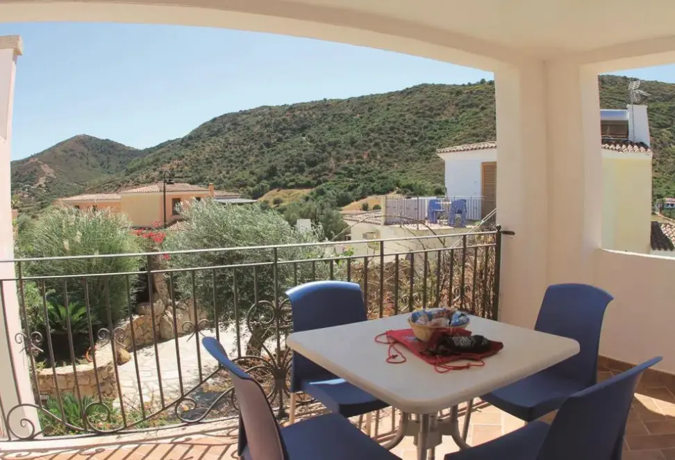 Widok z hotelu Bouganvillage