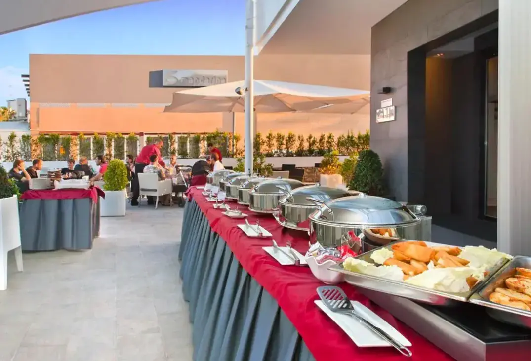 Restauracja i jedzenie w hotelu Boutique Rh Portocristo