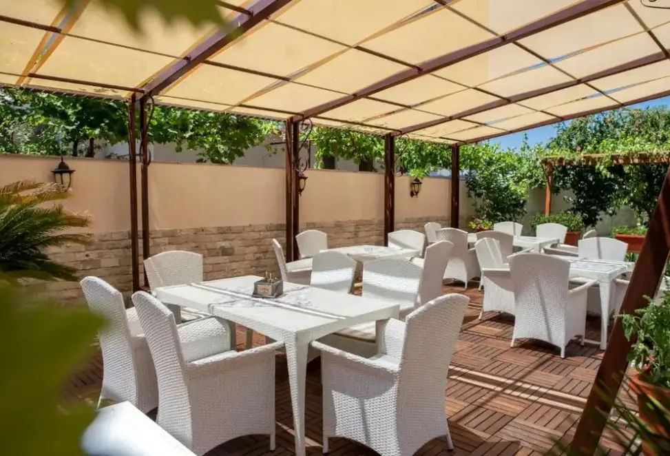 Restauracja i jedzenie w hotelu Central Sunny Beach