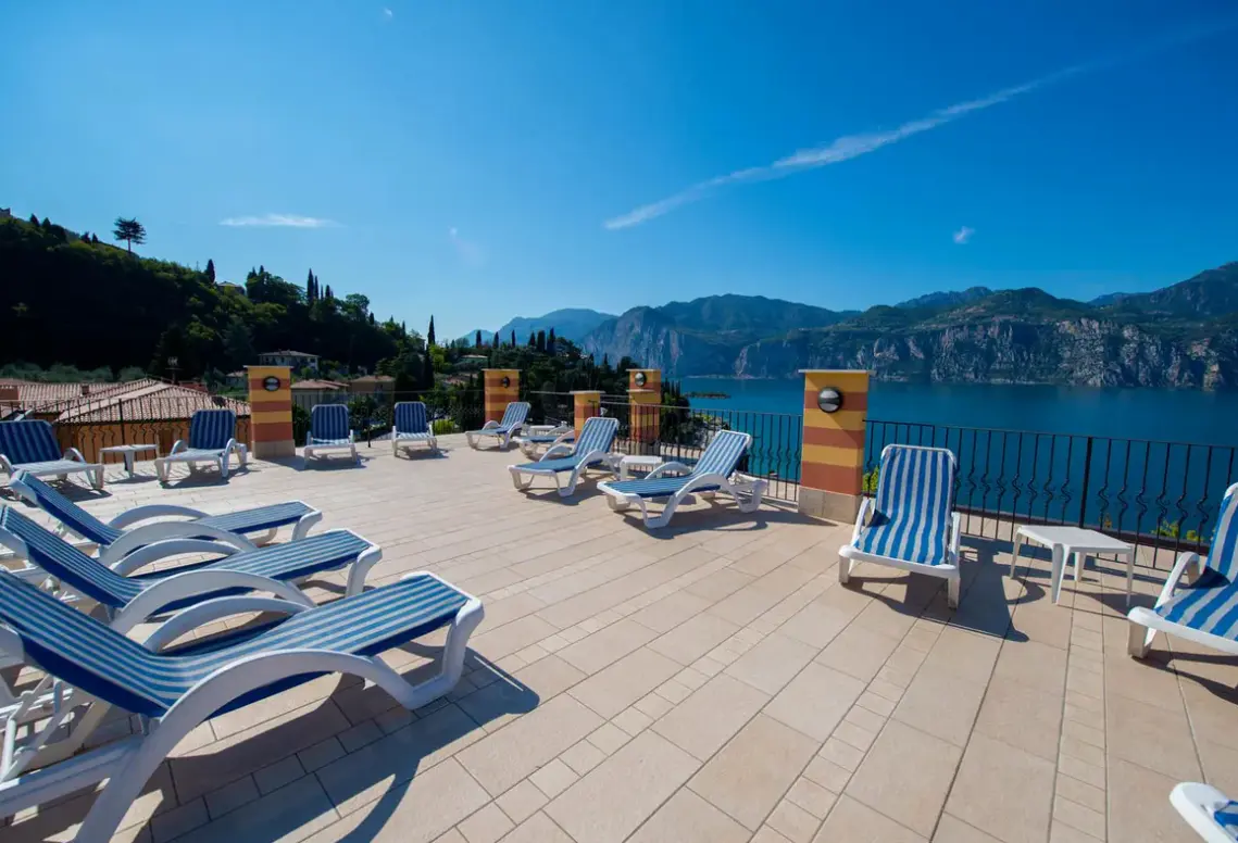 Basen w hotelu Cristallo (Malcesine)