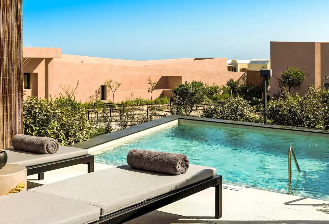 Hotel Domes Novos Santorini Autograph Collection