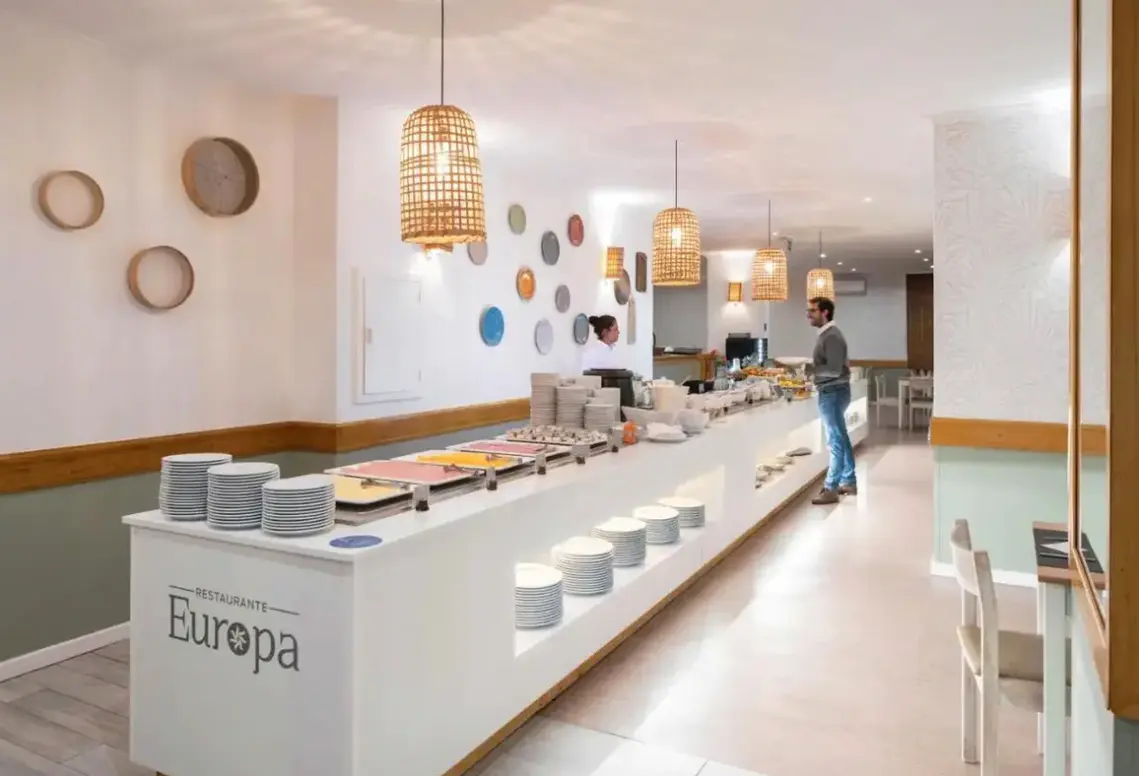 Restauracja i jedzenie w hotelu Dorisol Buganvilia (Funchal)