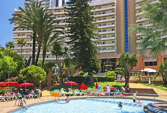 Basen w hotelu East by Pierre & Vacances (ex. Palm Beach)