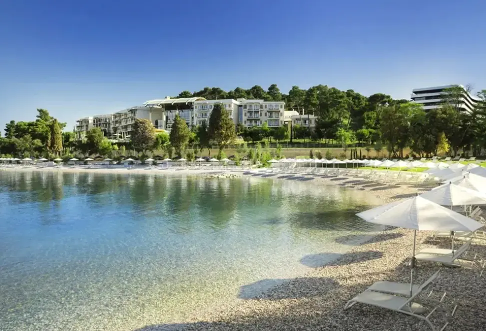 Plaża przy hotelu Eden (Rovinj)