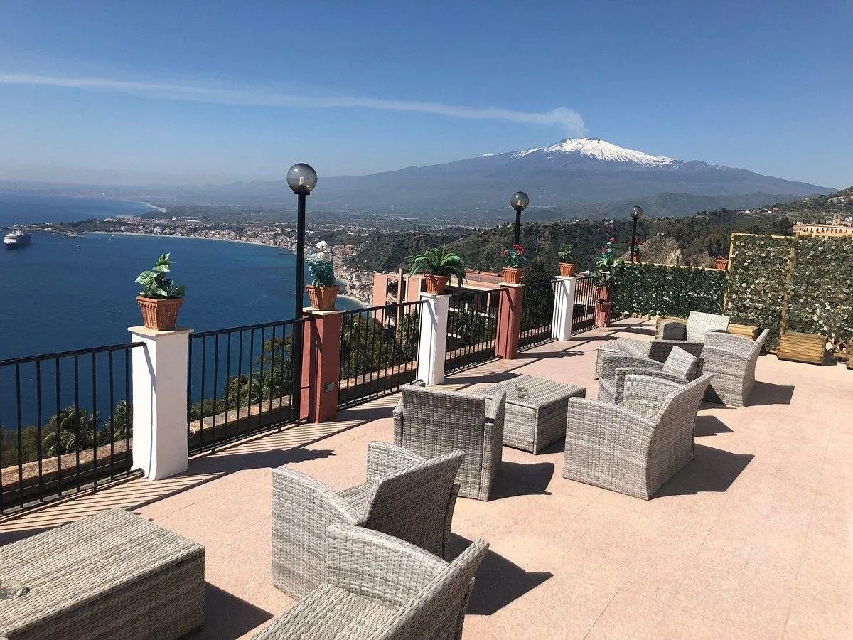 Hotel Elios Hotel - Taormina w Włochy (Sycylia) - oferta last minute