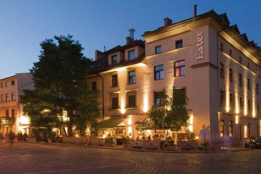 Hotel Ester