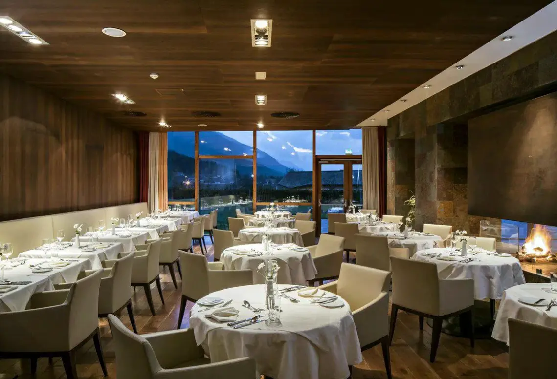 Restauracja i jedzenie w hotelu Falkensteiner & Spa Carinzia