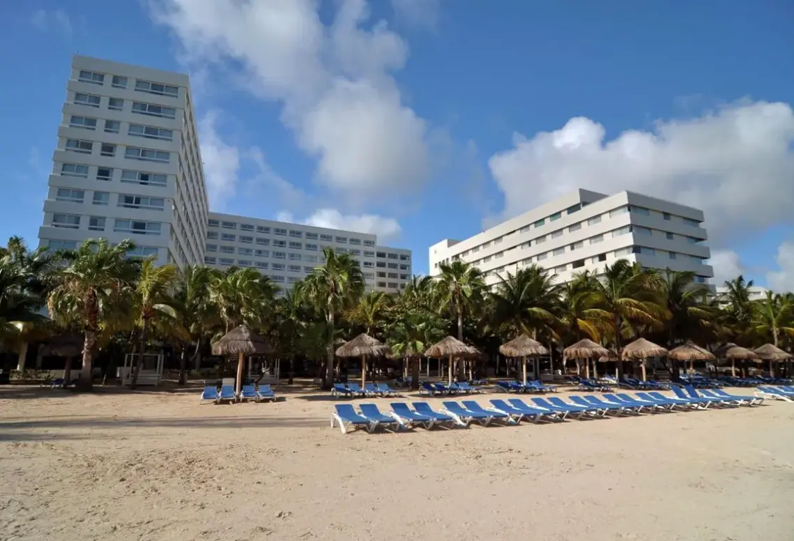 Plaża przy hotelu Grand Oasis Cancun