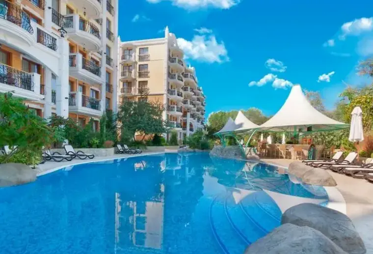 Hotel Harmony Suites 11 & 12