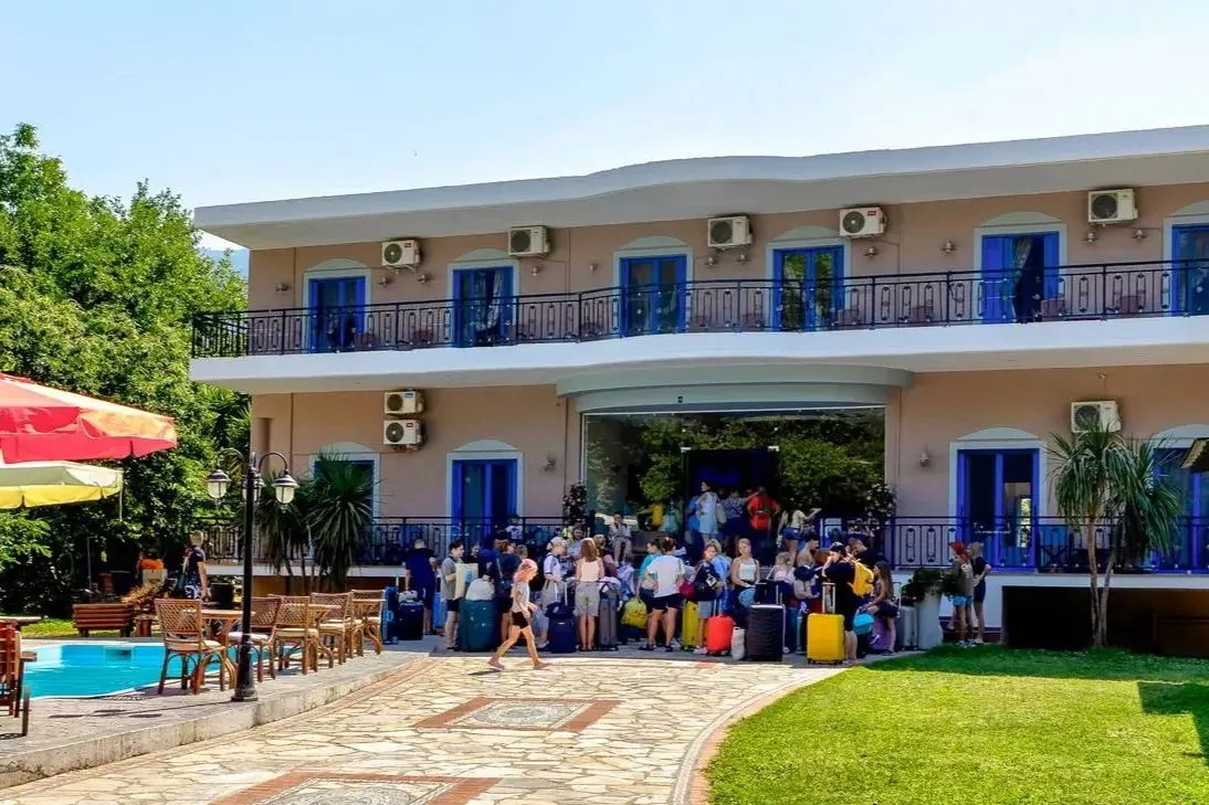 Hotel Hlidi
