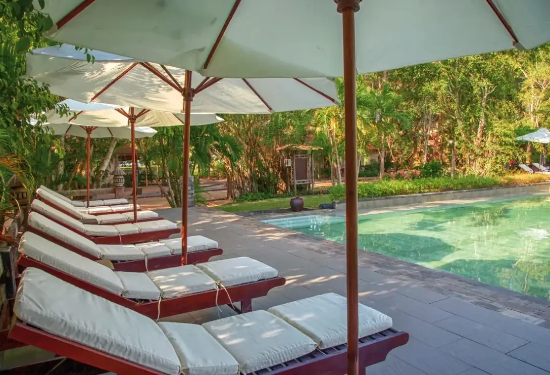 Basen w hotelu Ho Tram Beach Resort & Spa