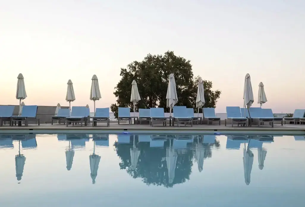 Basen w hotelu I Resort Beach