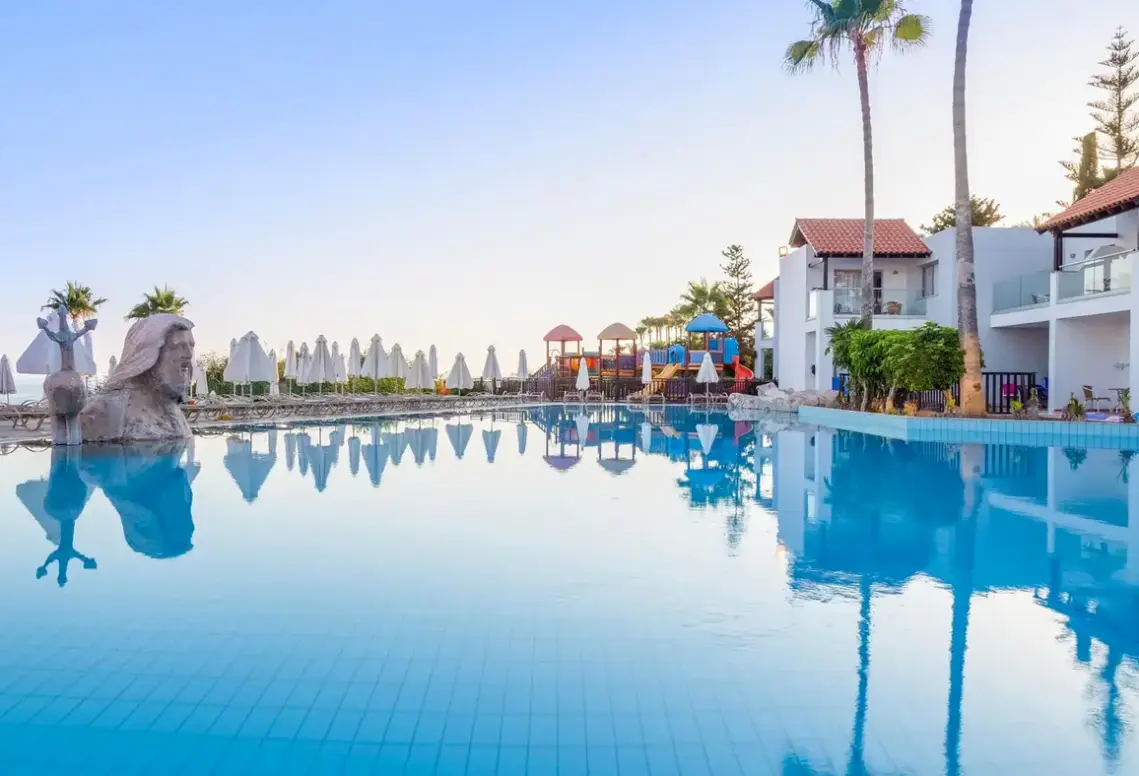 Hotel Kapetanios Aqua Resort (ex. Aqua Sol Holiday Village) w Cypr (Pafos) - oferta last minute