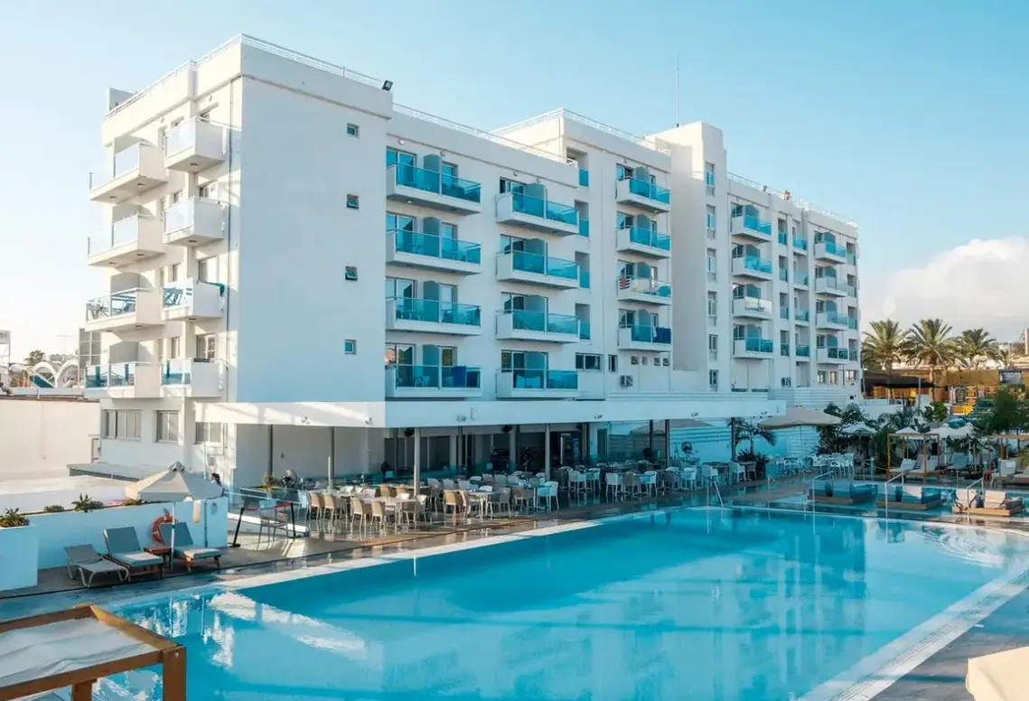 Hotel Kapetanios Bay