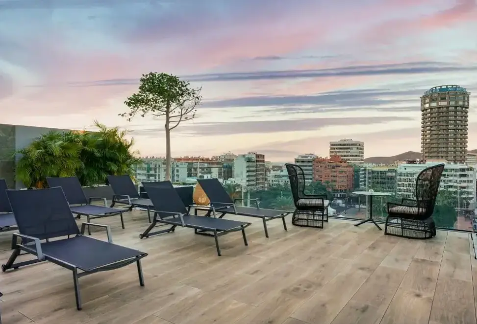 Widok z hotelu Livvo Lumm (ex. THe Lumm)