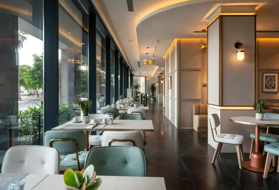 Restauracja i jedzenie w hotelu Livvo Lumm (ex. THe Lumm)