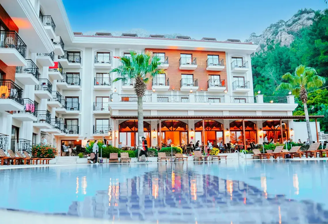 Hotel Meril Club Hotel & Spa