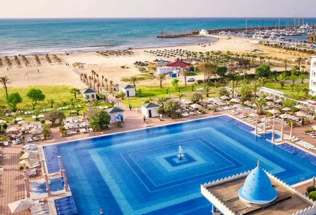 Plaża przy hotelu Occidental Marco Polo (ex. Concorde Marco Polo)