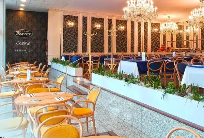 Restauracja i jedzenie w hotelu Olympik