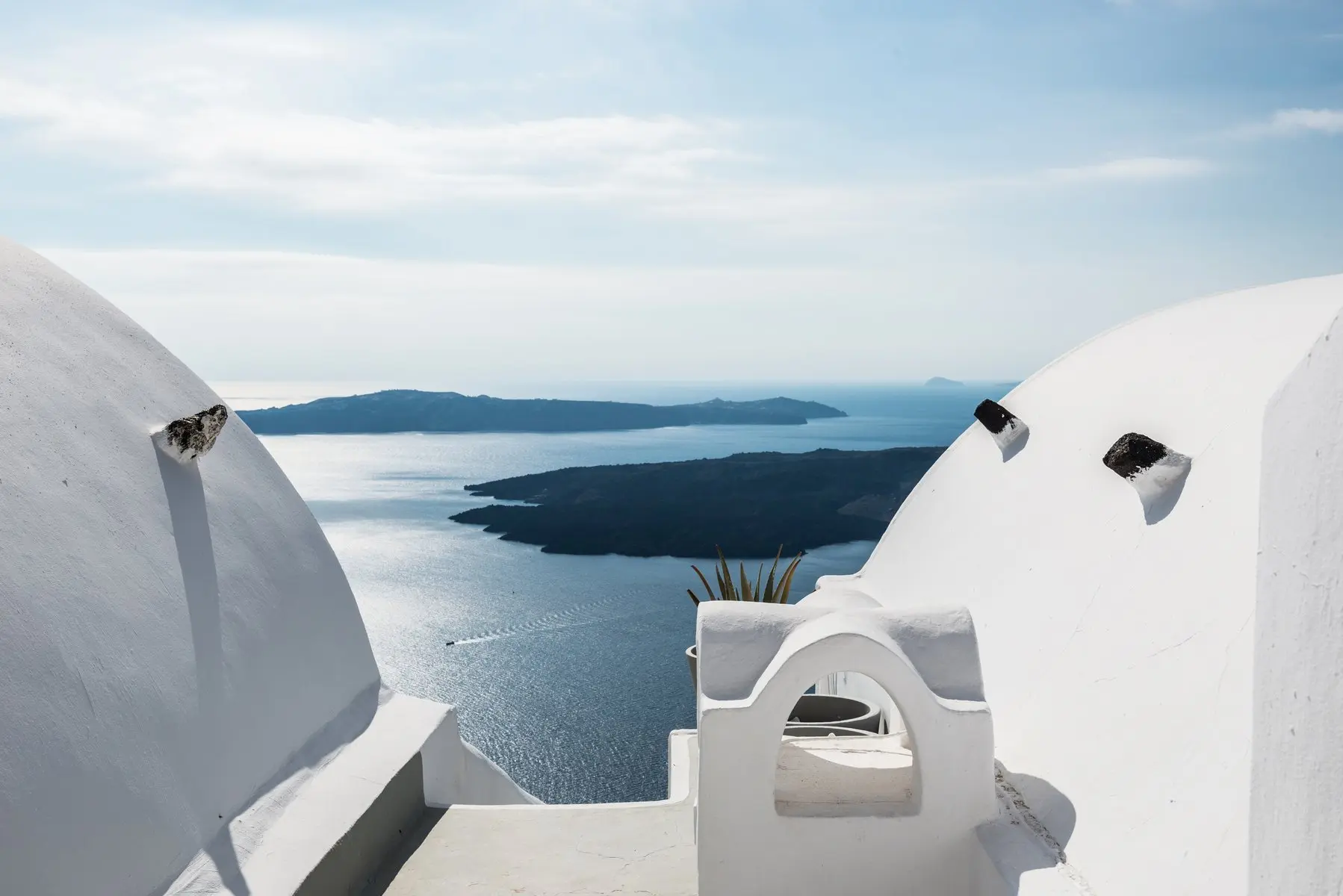Hotel On the rocks