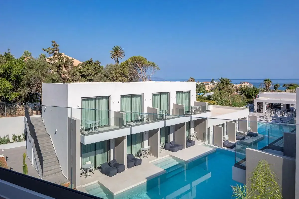 Hotel Phos