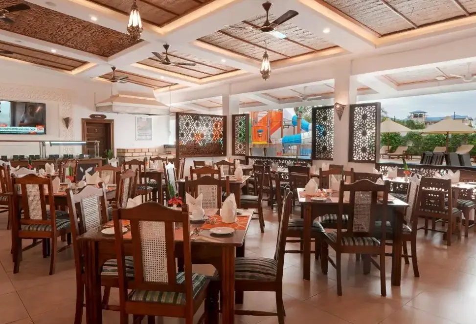 Restauracja i jedzenie w hotelu PrideInn Diani