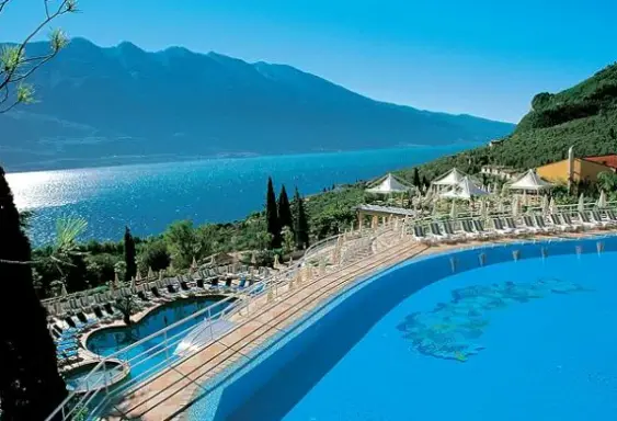 Hotel San Pietro (Limone) w Włochy (Jezioro Garda) - oferta last minute