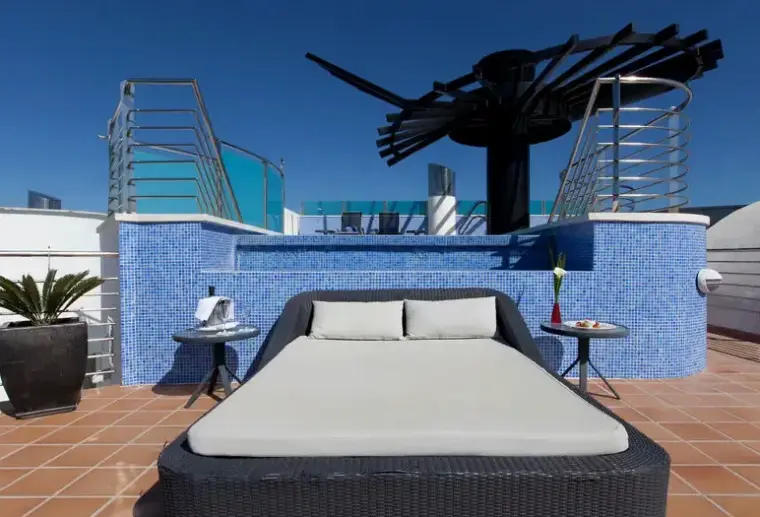 Basen w hotelu Senator Banus (Costa del Sol)