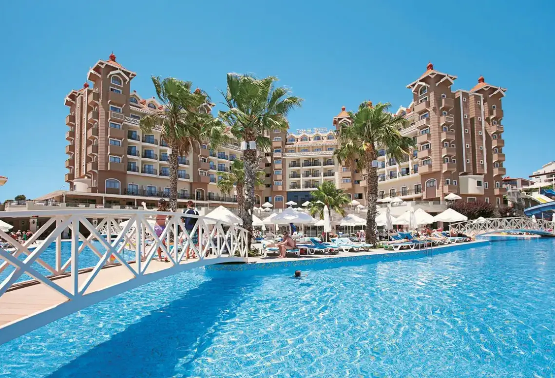 Basen w hotelu Side Mare Resort