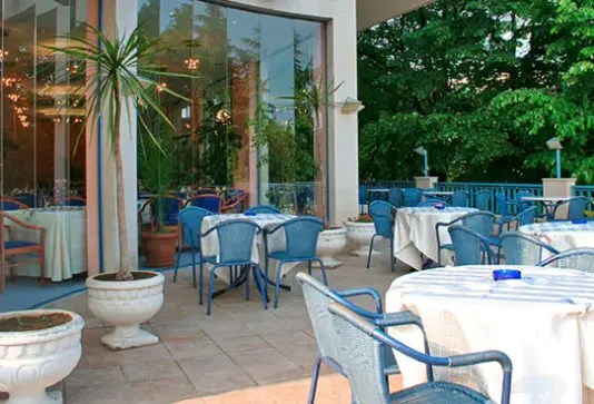 Restauracja i jedzenie w hotelu Sofia (Golden Sands)