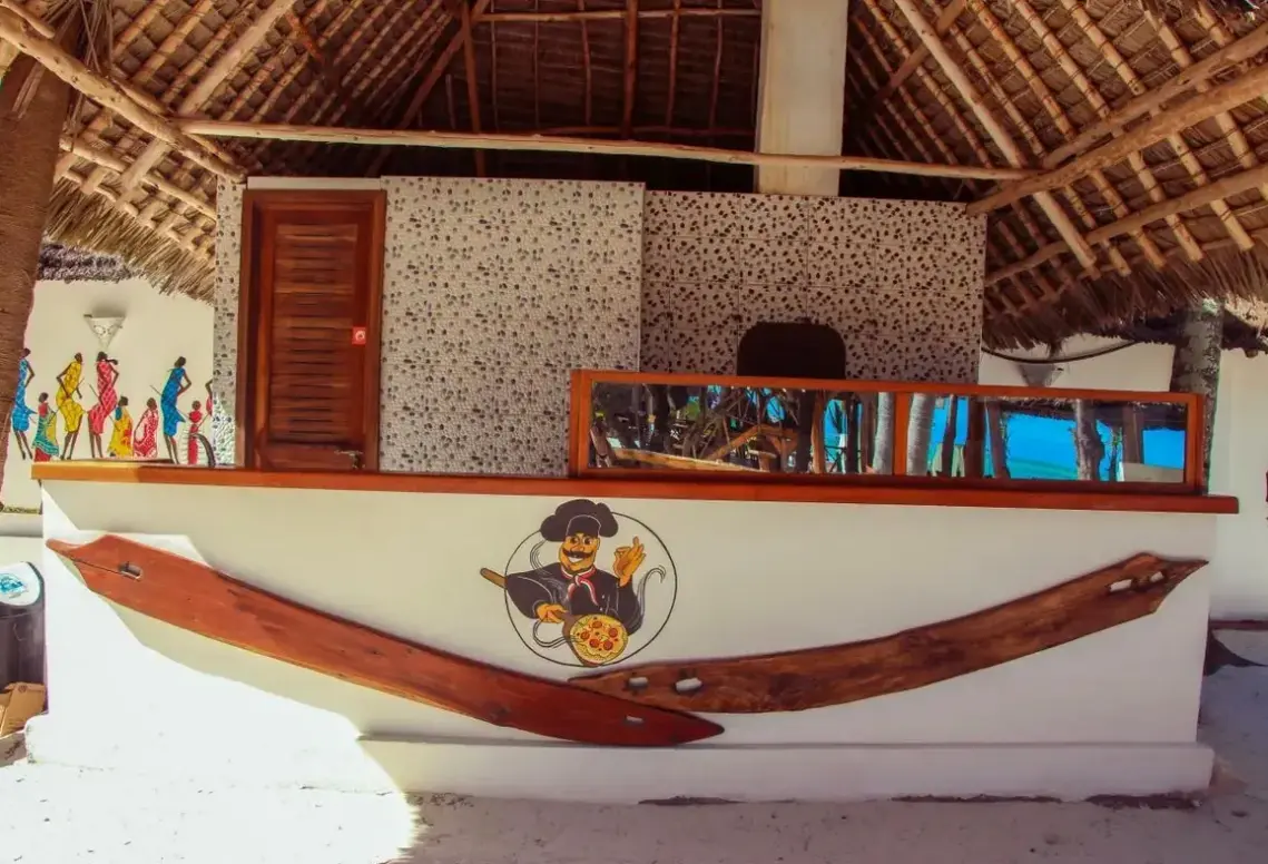 Restauracja i jedzenie w hotelu Tiki Beach Club & Resort