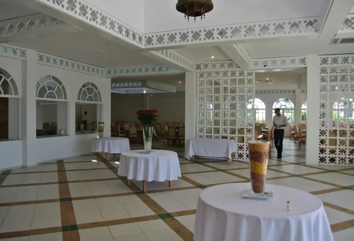 Restauracja i jedzenie w hotelu Valeria Les Jardins d' Agadir
