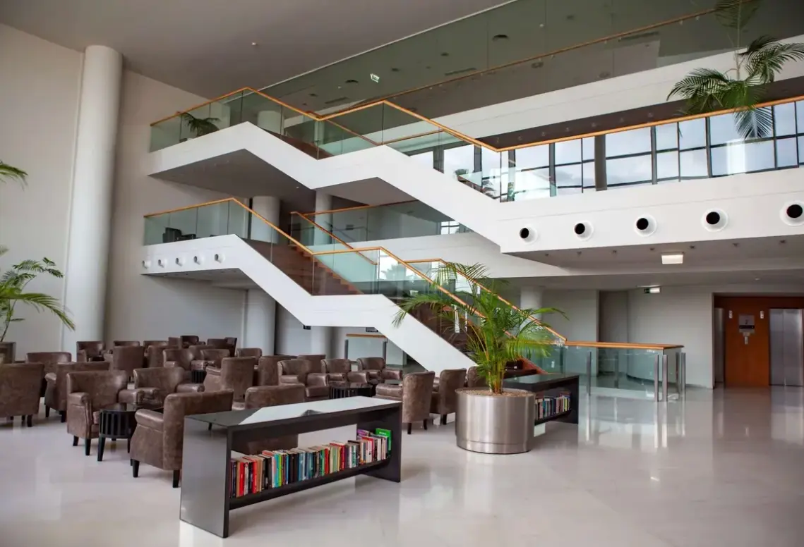 Lobby hotelu Vidamar Resort