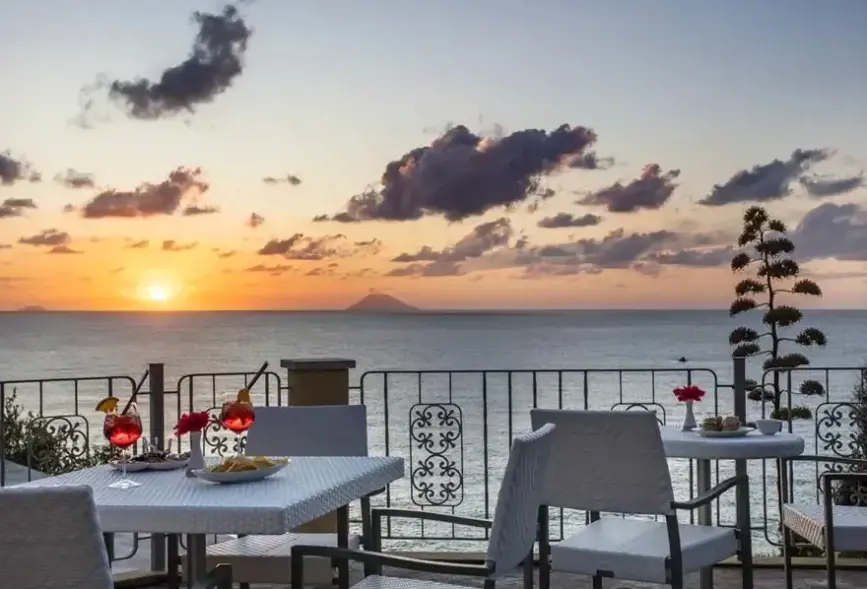 Restauracja i jedzenie w hotelu Villaggio Tonicello