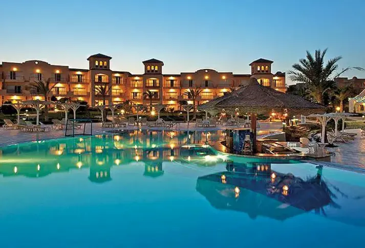 Basen w hotelu Acel Beach Resort (Marsa Alam)
