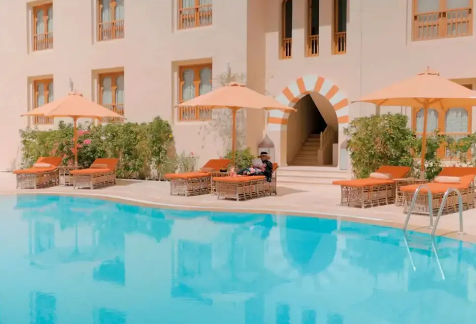 Basen w hotelu Ali Pasha Hotel