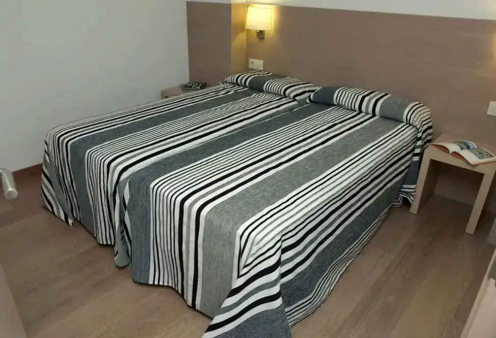 Pokój w hotelu Almirall