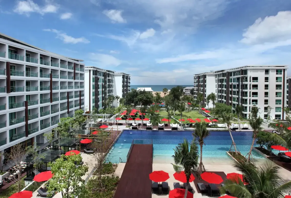 Basen w hotelu Amari Hua Hin
