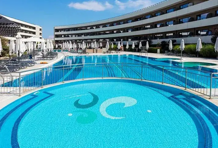 Hotel Aqua Paradise Resort