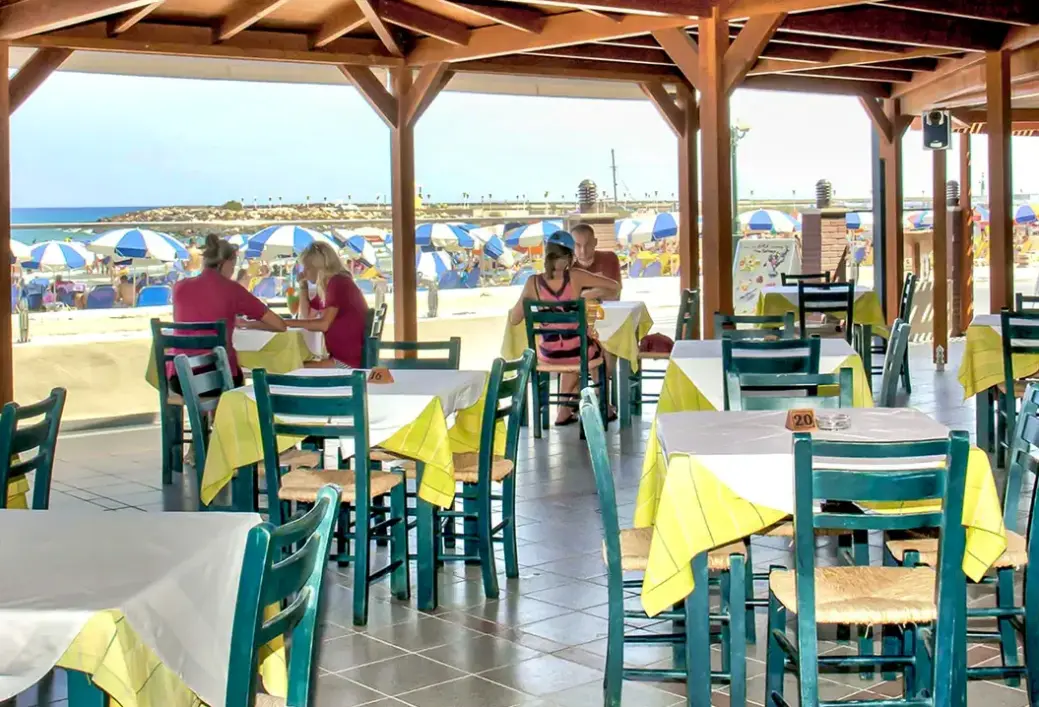 Restauracja i jedzenie w hotelu Astir Beach (Gouves)